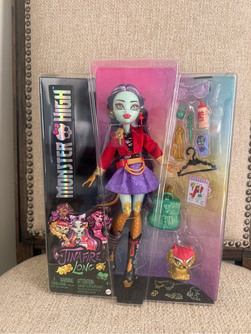 Monster High New NWT Jinafire Long Fashion Doll with pet Cloudy and accessories